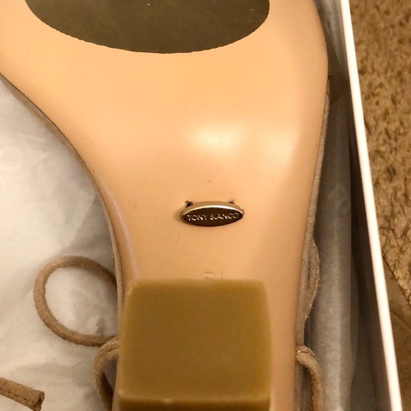 Tony Bianco KENDALL Heel Clear Blush Suede 5.5 - Picture 8 of 8